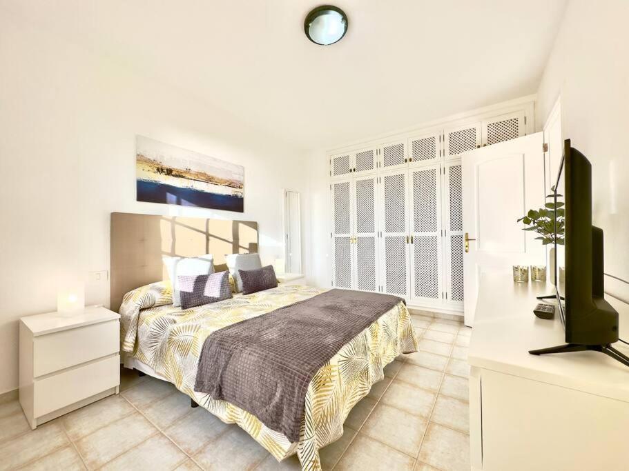 Penthouse With Ocean Views - Torviscas Apartment Costa Adeje  Exterior photo