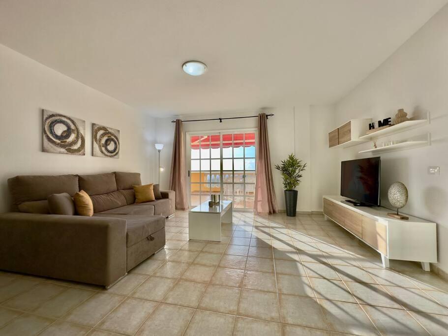 Penthouse With Ocean Views - Torviscas Apartment Costa Adeje  Exterior photo