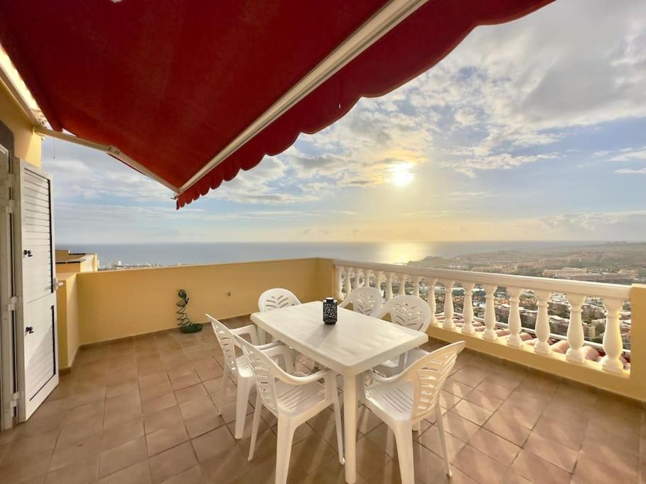 Penthouse With Ocean Views - Torviscas Apartment Costa Adeje  Exterior photo